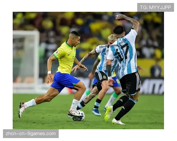 美加墨世界杯预选赛关键战：巴西队飞抵布宜诺斯艾利斯，备战与阿根廷的南美德比